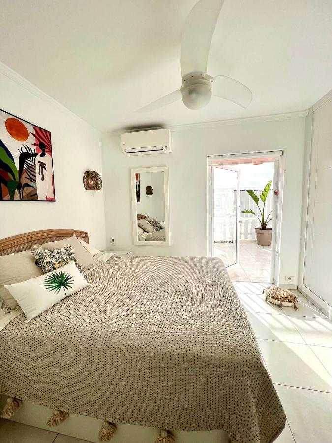 Appartamento Luxury Penthouse With Breathtaking Views And Huge Private Terraces Puerto de Santiago  Esterno foto