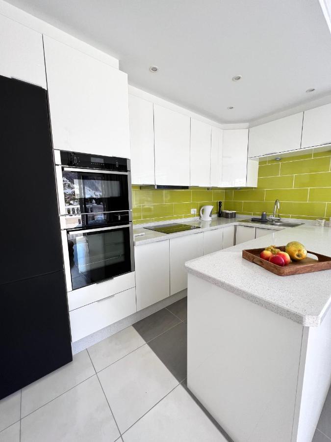 Appartamento Luxury Penthouse With Breathtaking Views And Huge Private Terraces Puerto de Santiago  Esterno foto